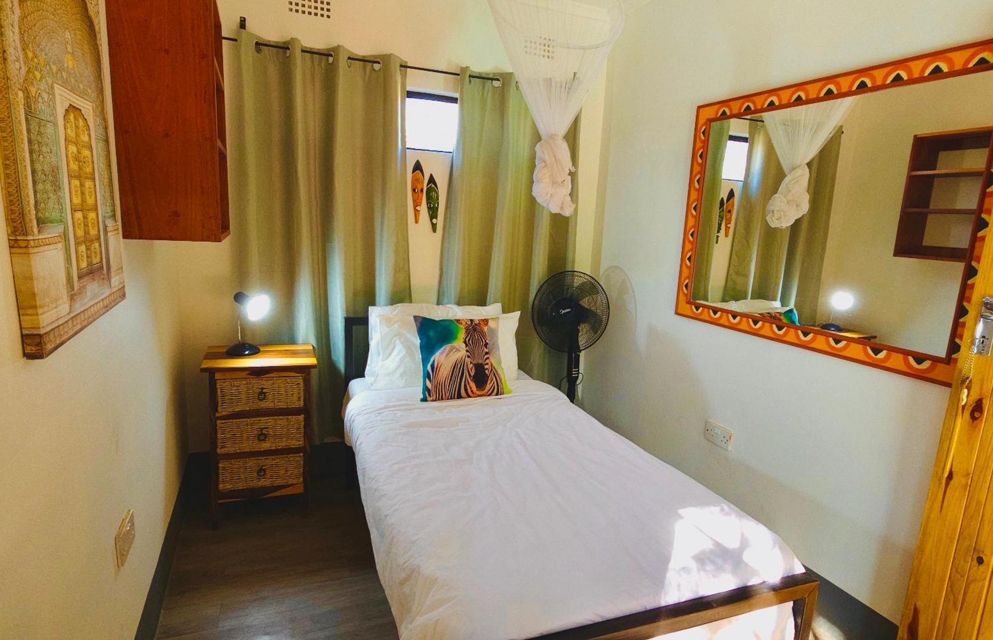 Victoria Falls Backpackers Zambia Livingstone Ngoại thất bức ảnh